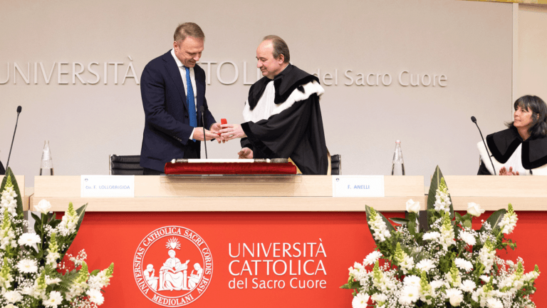 Cover Image for Il Dies Academicus a Piacenza: l’intervista al ministro Francesco Lollobrigida