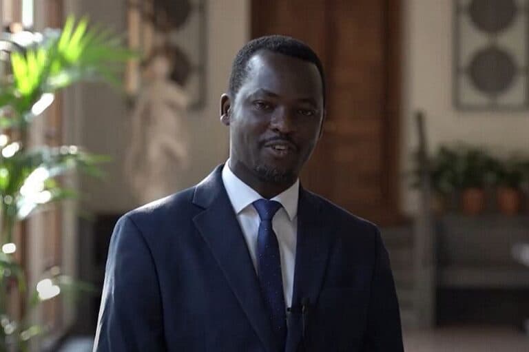 Cover Image for Progetto D.E. AFRICA: l’intervista a Robinson Otim