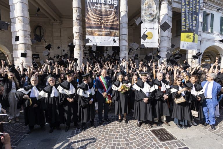 Cover Image for La Festa di Laurea a Brescia 2026