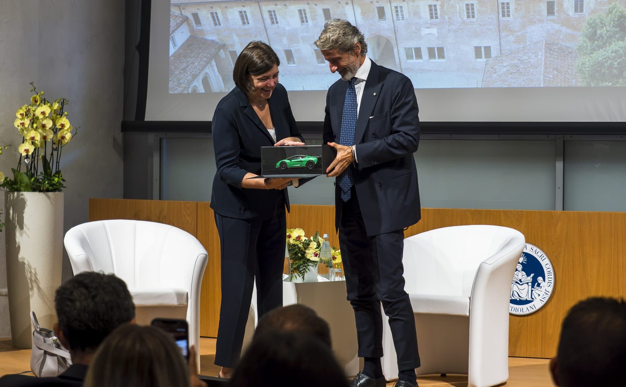 Guidare (al)l’eccellenza: <br />
il dialogo tra Università Cattolica e Automobili Lamborghini per mettere in moto il talento